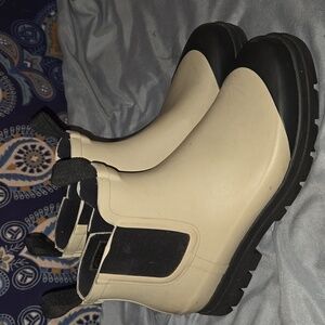 Everlane Rain/ Muck Boot Size 11